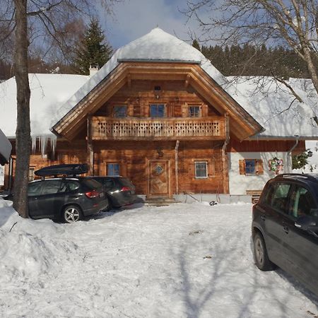 Waldheimathuette Villa Sankt Kathrein am Hauenstein Exteriör bild