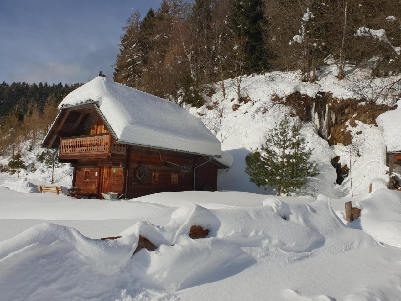 Waldheimathuette Villa Sankt Kathrein am Hauenstein Exteriör bild