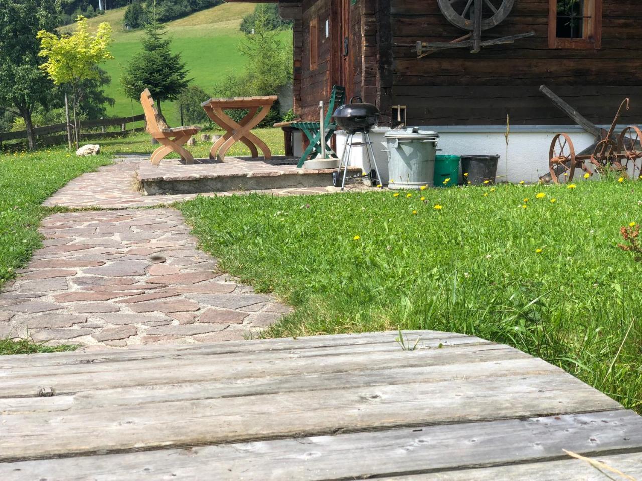 Waldheimathuette Villa Sankt Kathrein am Hauenstein Exteriör bild
